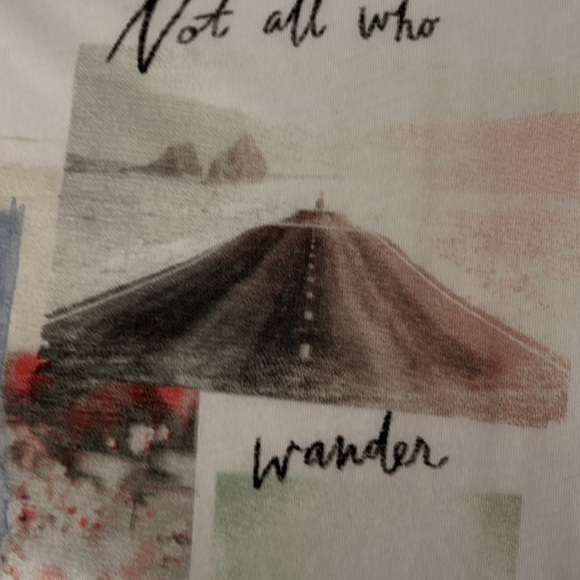 Holister Women’s Muscle Tank Tee S Graphic-Not All Who Wander Are Lost-Pullover - Picture 5 of 13